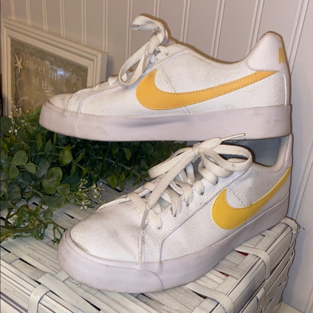 Nike White and Yellow Casual Canvas Shoes - Picture 2 of 6